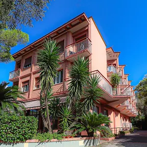 Esperia Hotell